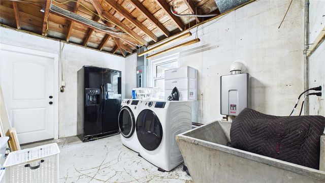 101 N MERCURY AVENUE, Clearwater, FL 33765