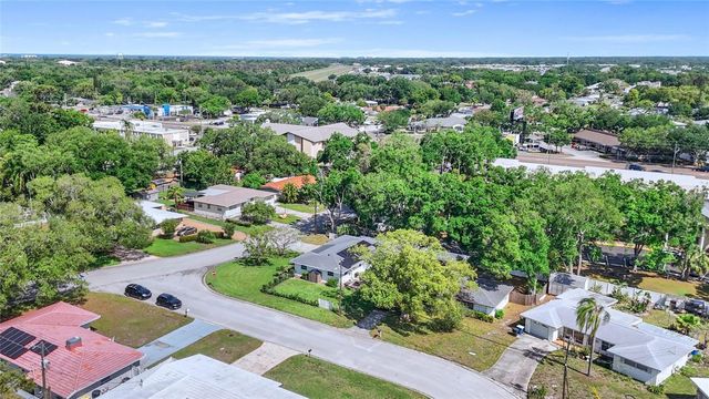 101 N MERCURY AVENUE, Clearwater, FL 33765