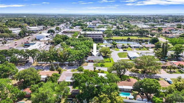 101 N MERCURY AVENUE, Clearwater, FL 33765