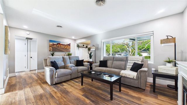 101 N MERCURY AVENUE, Clearwater, FL 33765