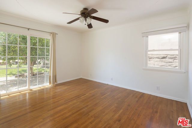 8333 Airlane Avenue, Los Angeles, CA 90045