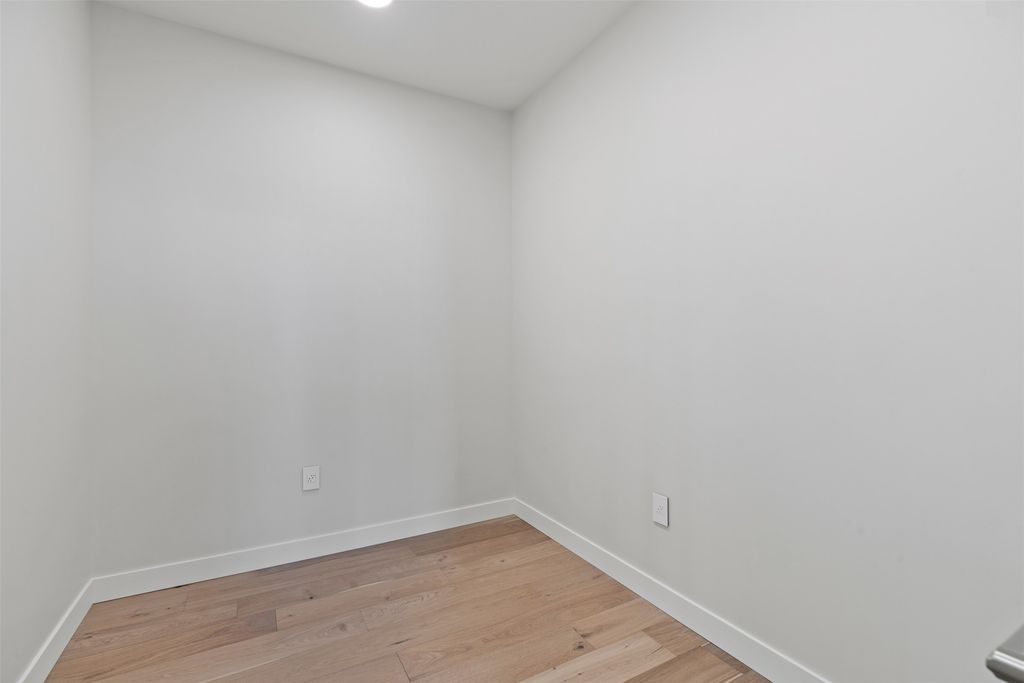 265 S 4th Street E 405, Missoula, MT 59801 photo 20