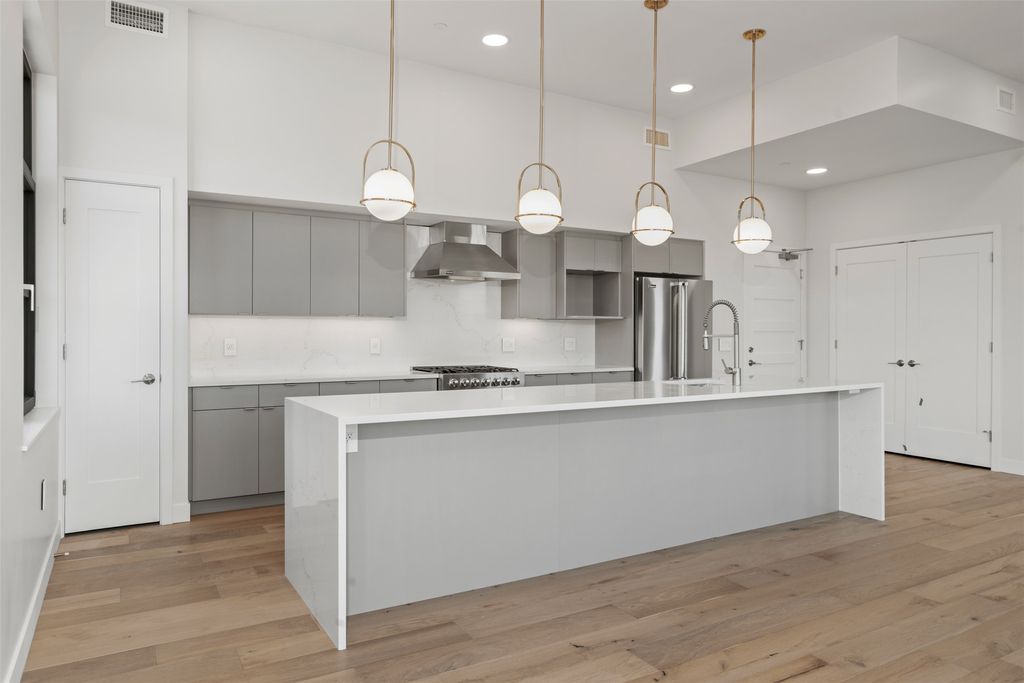 265 S 4th Street E 405, Missoula, MT 59801 photo 5