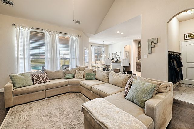 2539 Riverside Drive, Kaufman, TX 75142