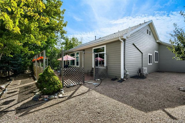 2107 Chestnut Circle, Erie, CO 80516