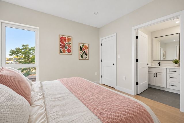 38 Old Colony Ave 101, Quincy, MA 02170