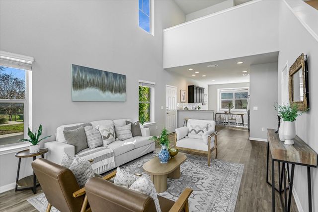 516 E Slaughter LN 604, Austin, TX 78744