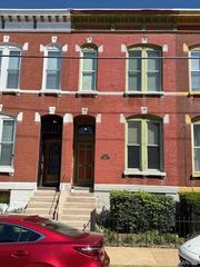 1908 California Avenue, St Louis, MO 63104