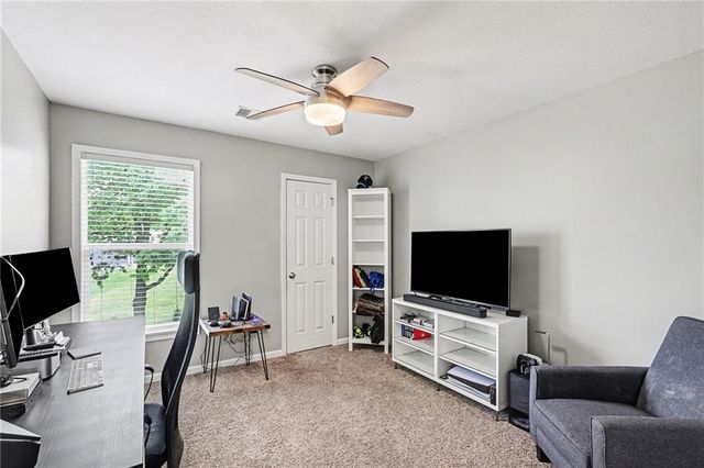 1826 S Jones Court, Independence, MO 64057