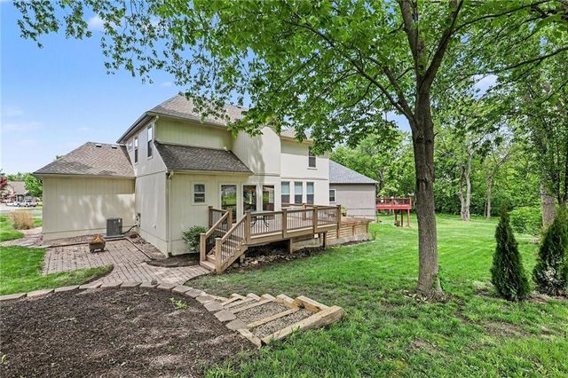 1826 S Jones Court, Independence, MO 64057