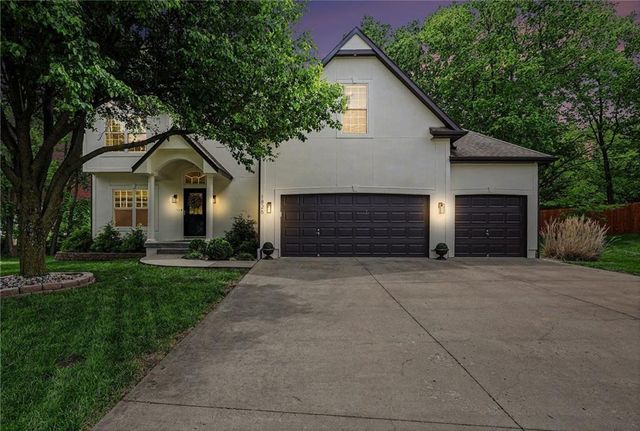 1826 S Jones Court, Independence, MO 64057