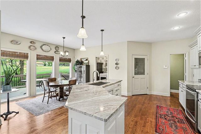 1826 S Jones Court, Independence, MO 64057
