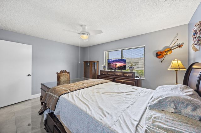 2640 Gately Drive W 1601, West Palm Beach, FL 33415