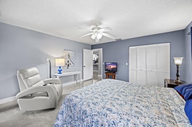 2640 Gately Drive W 1601, West Palm Beach, FL 33415