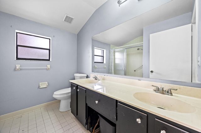 2640 Gately Drive W 1601, West Palm Beach, FL 33415