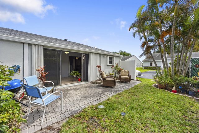 2640 Gately Drive W 1601, West Palm Beach, FL 33415