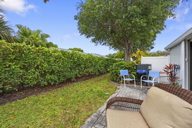 2640 Gately Drive W 1601, West Palm Beach, FL 33415