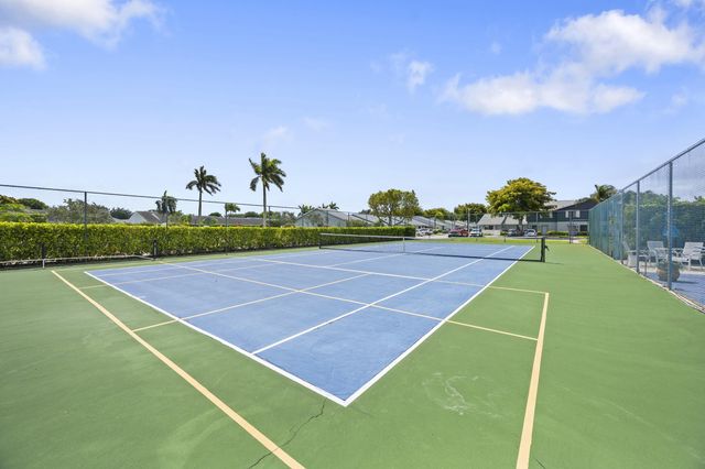 2640 Gately Drive W 1601, West Palm Beach, FL 33415