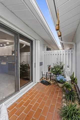 2640 Gately Drive W 1601, West Palm Beach, FL 33415