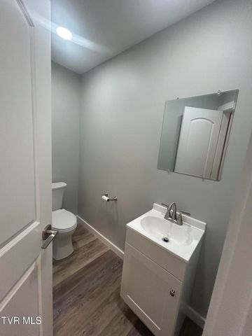 115 Beechnut Street Apt H7, Johnson City, TN 37601