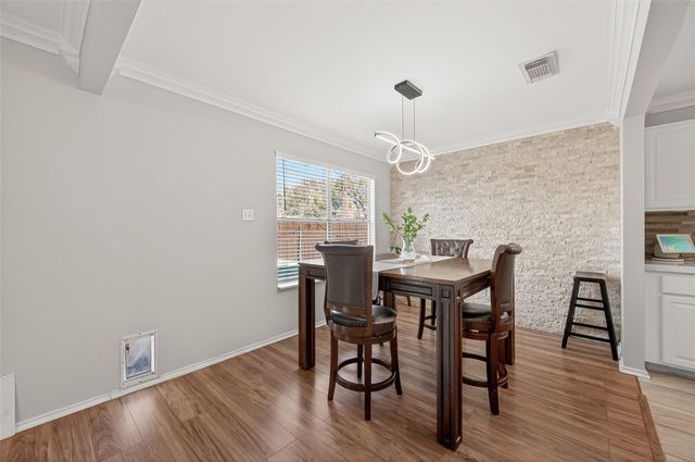 2202 Falling Oaks Road, Houston, TX 77038