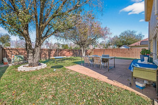 2202 Falling Oaks Road, Houston, TX 77038