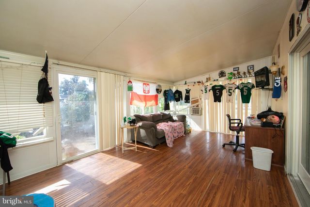107 AUDUBON AVE, West Deptford, NJ 08086