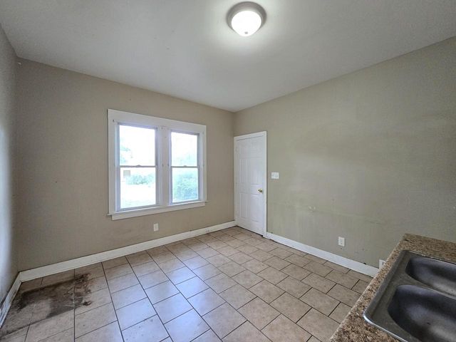 2335 N 44th STREET, Milwaukee, WI 53210