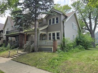 2335 N 44th STREET, Milwaukee, WI 53210