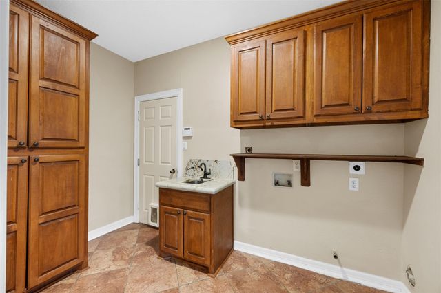 2622 Muegge Road, Rosenberg, TX 77471