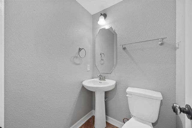 2622 Muegge Road, Rosenberg, TX 77471