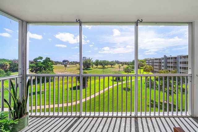 6699 NW 2nd Avenue 415, Boca Raton, FL 33487