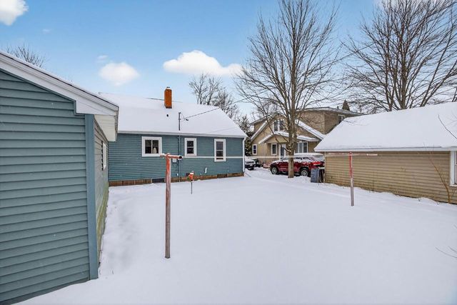 941 13TH STREET SOUTH, Wisconsin Rapids, WI 54494