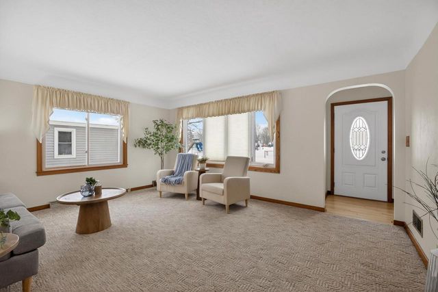 941 13TH STREET SOUTH, Wisconsin Rapids, WI 54494