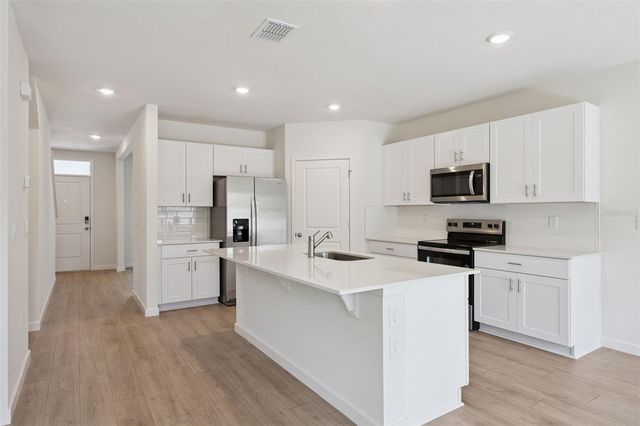 4040 BRADBURY WAY, Sanford, FL 32773