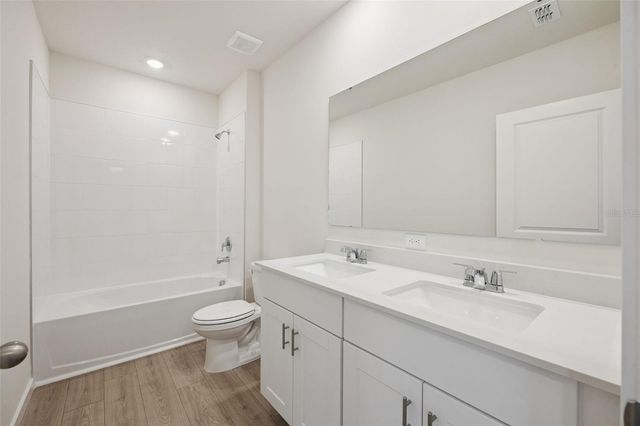 4040 BRADBURY WAY, Sanford, FL 32773