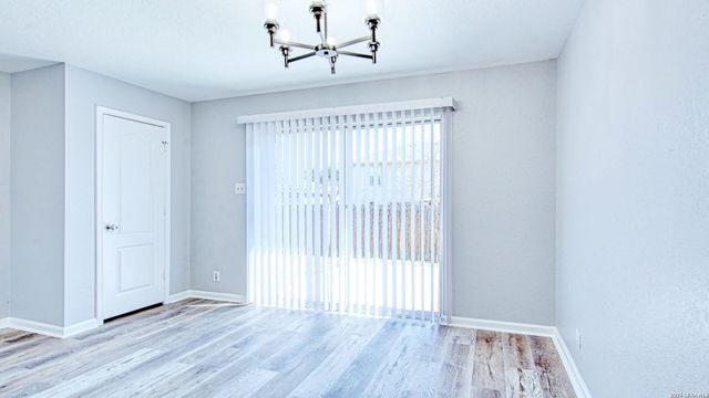 1530 Ambush Creek, San Antonio, TX 78245