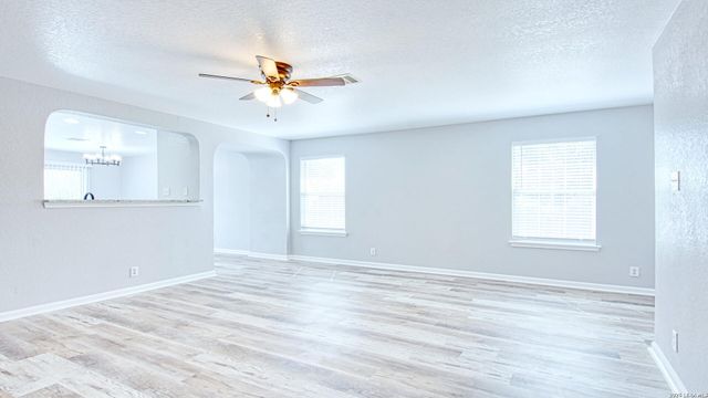 1530 Ambush Creek, San Antonio, TX 78245