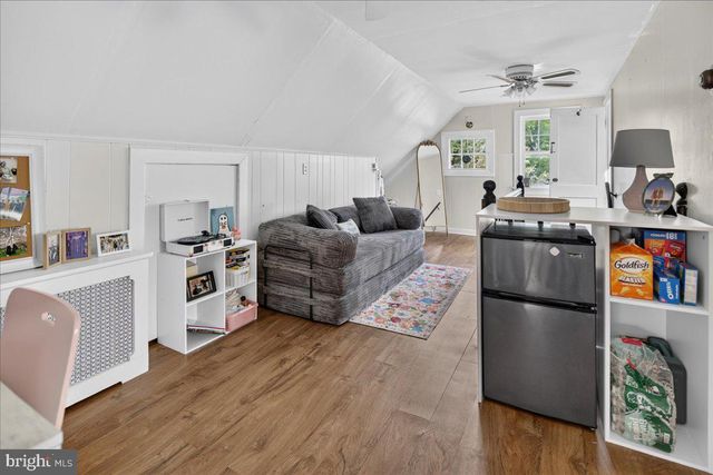 44 BRENWAL AVE, Ewing, NJ 08618
