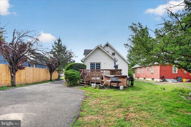 44 BRENWAL AVE, Ewing, NJ 08618