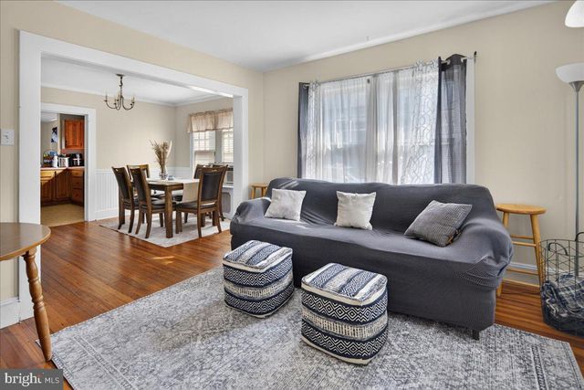44 BRENWAL AVE, Ewing, NJ 08618