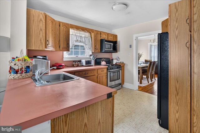 44 BRENWAL AVE, Ewing, NJ 08618