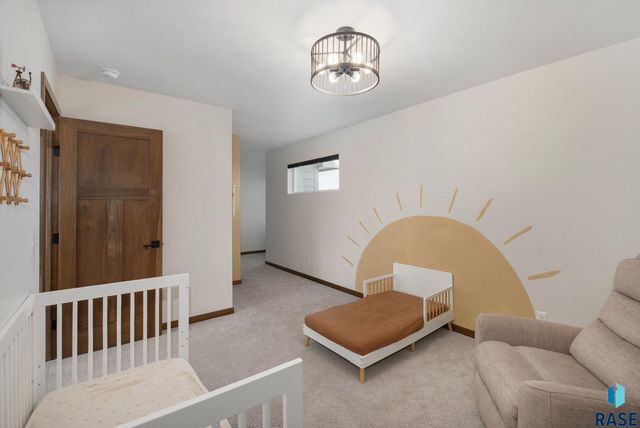 6146 S Alki Pl Place, Sioux Falls, SD 57108