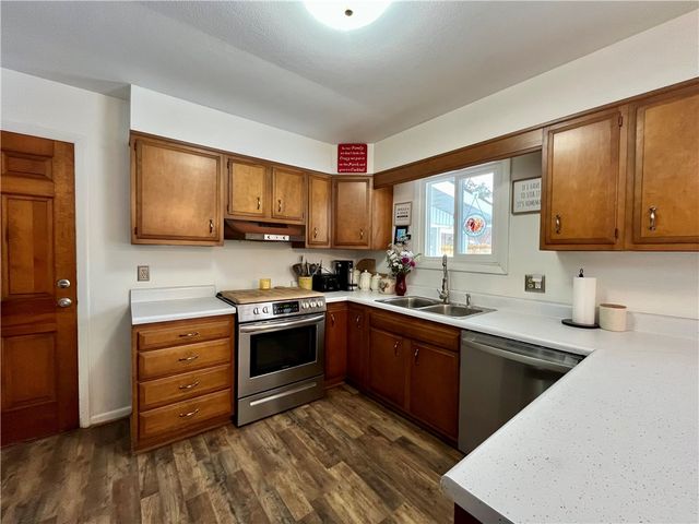 7613 West Port Bay Road, Huron, NY 14590