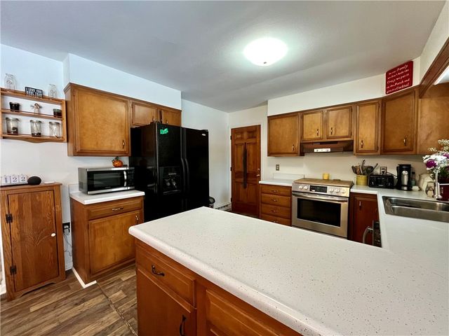 7613 West Port Bay Road, Huron, NY 14590