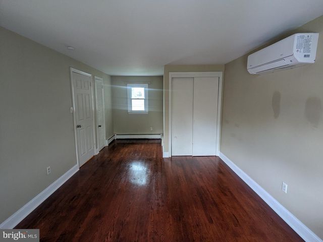 53 O'DANIEL AVE, Newark, DE 19711