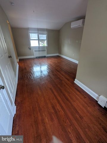 53 O'DANIEL AVE, Newark, DE 19711