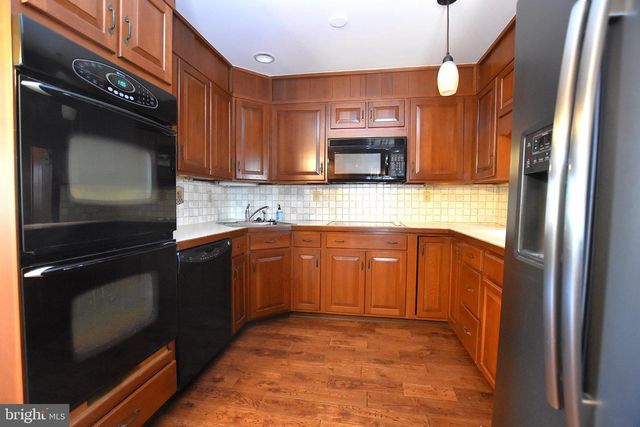 53 O'DANIEL AVE, Newark, DE 19711