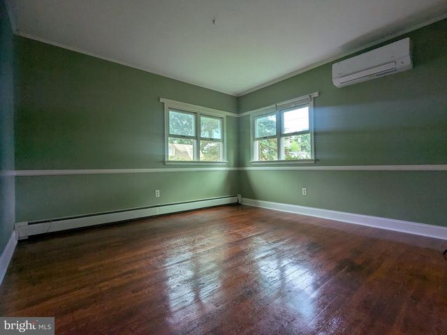 53 O'DANIEL AVE, Newark, DE 19711