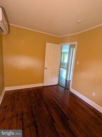 53 O'DANIEL AVE, Newark, DE 19711